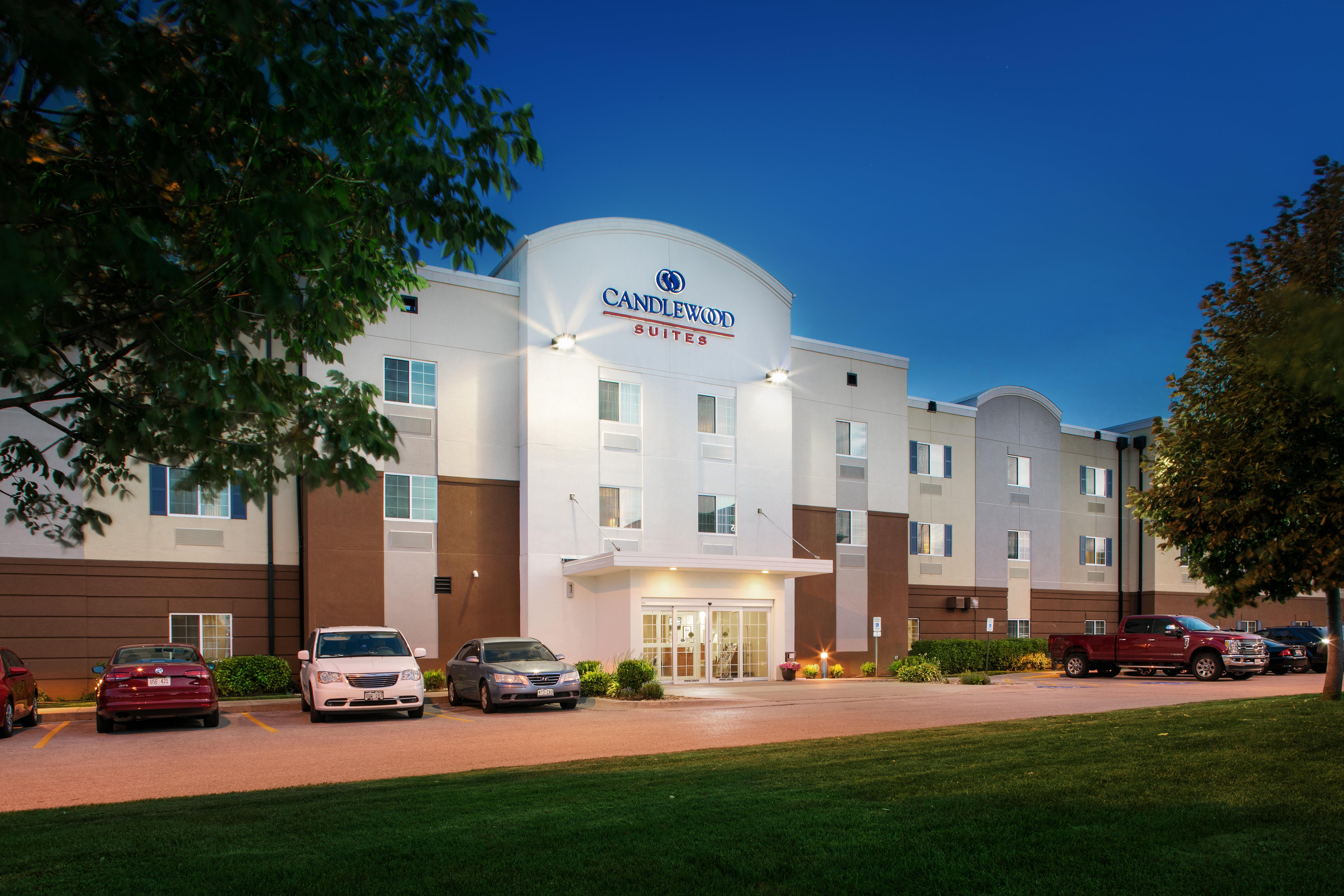 Candlewood Suites Bellevue Esterno foto