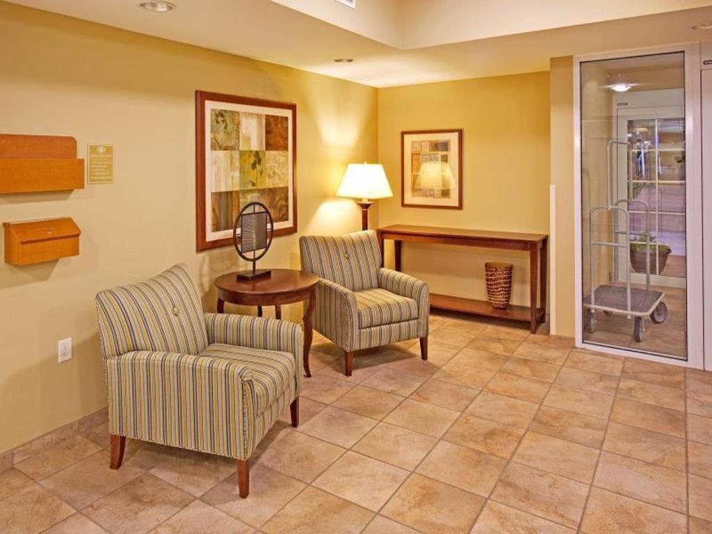 Candlewood Suites Bellevue Esterno foto